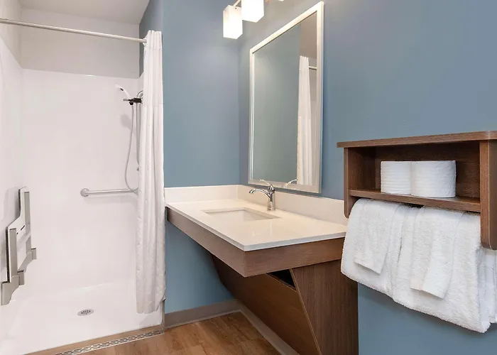 Woodspring - Chicago 4*