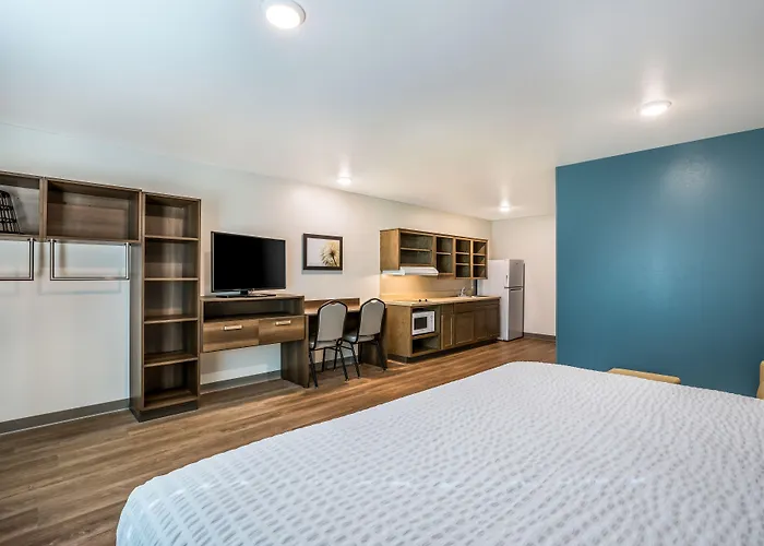 Woodspring - Chicago Hotel