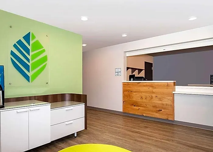 Woodspring - Chicago Hotel
