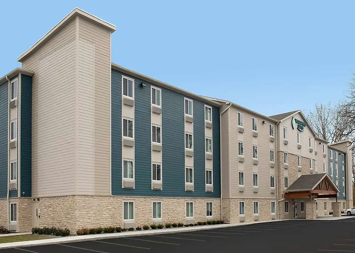Woodspring - Chicago 4*